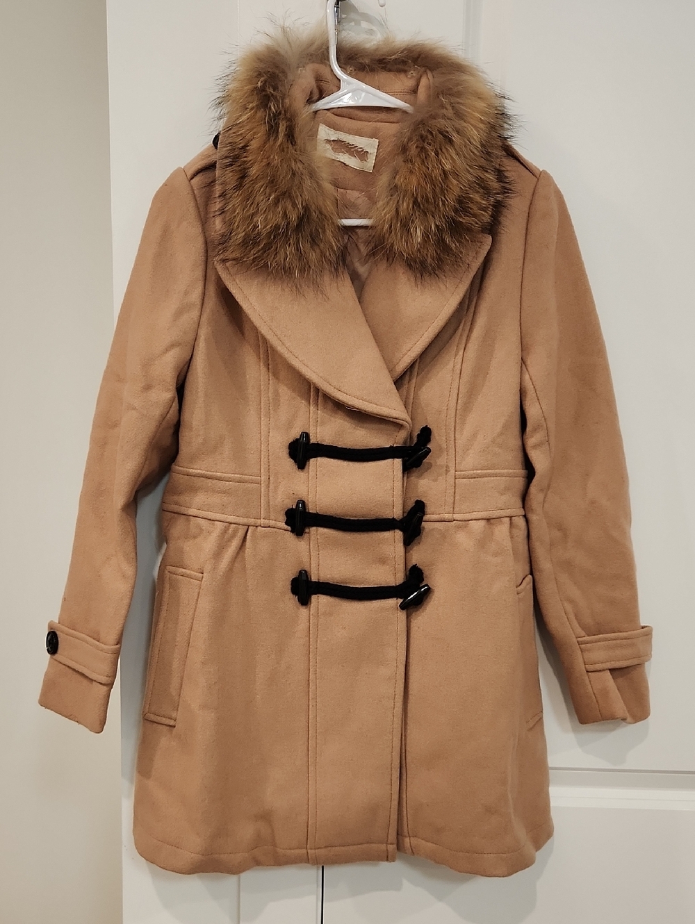 NWOT Real Raccoon Fur Wool Coat Camel Toggle Coat with raccoon Fur Collar